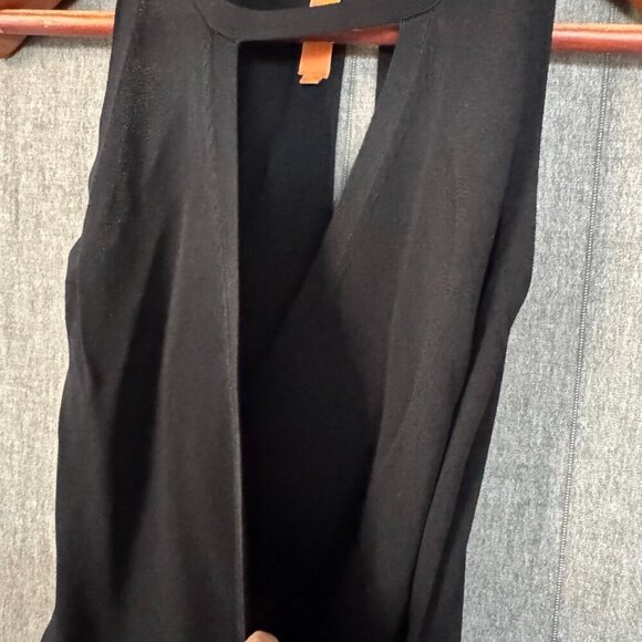 Sweet by Miss Me Black High Neck Racer Back Key Hole Crossover Tank Top Size S - Picture 9 of 15